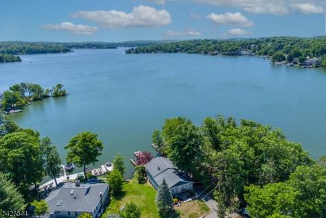 5 Coulter Place Hopatcong NJ 07821