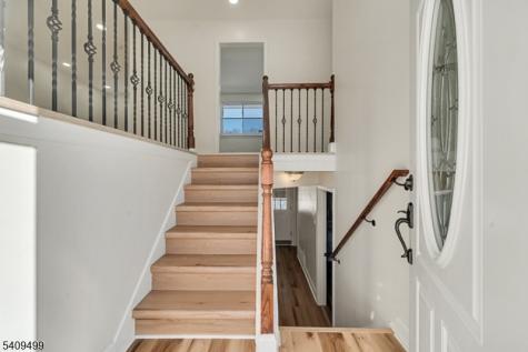 33 Sycamore Drive Burlington NJ 08016