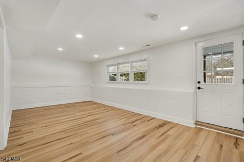 33 Sycamore Drive Burlington NJ 08016