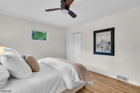 46 Rafkind Road Bloomingdale NJ 07403