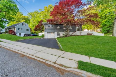 46 Rafkind Road Bloomingdale NJ 07403