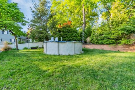 46 Rafkind Road Bloomingdale NJ 07403