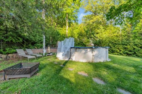 46 Rafkind Road Bloomingdale NJ 07403