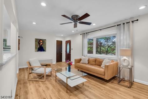 46 Rafkind Road Bloomingdale NJ 07403