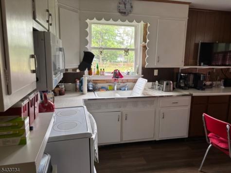 33 Longview Avenue Randolph NJ 07869