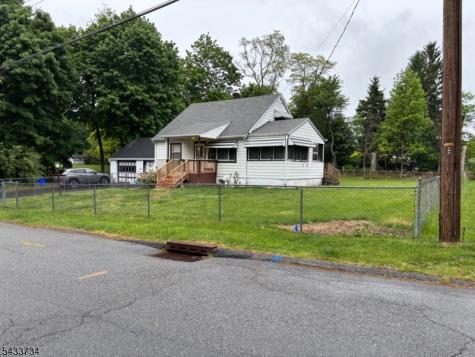 33 Longview Avenue Randolph NJ 07869