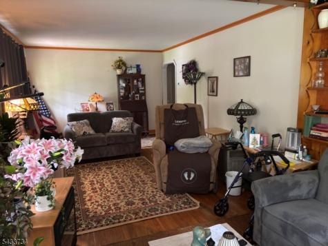 33 Longview Avenue Randolph NJ 07869