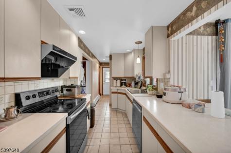 699 E Shore Road West Milford NJ 07421