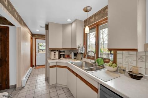 699 E Shore Road West Milford NJ 07421