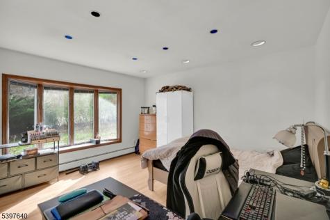 699 E Shore Road West Milford NJ 07421