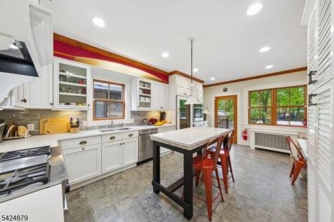 106 Short Hills Avenue Millburn NJ 07078