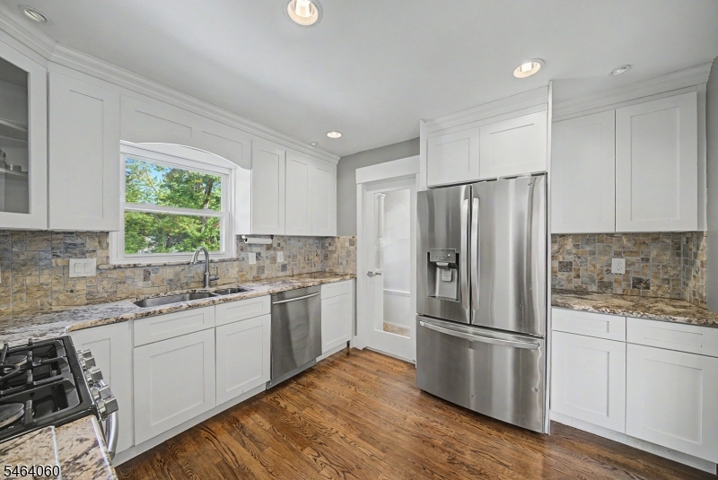 5 Hickory Place Randolph NJ 07869