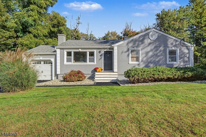 5 Hickory Place Randolph NJ 07869