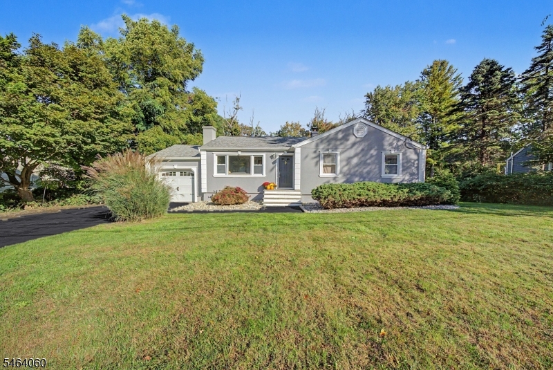 5 Hickory Place Randolph NJ 07869