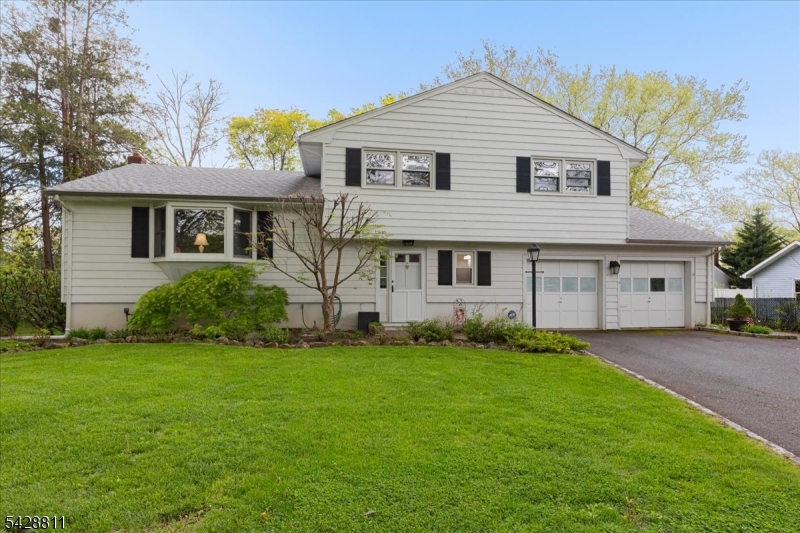 1075 Charles Street Mountainside NJ 07092