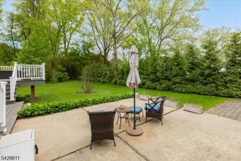 1075 Charles Street Mountainside NJ 07092