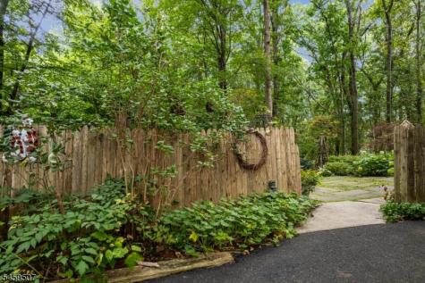 20 Edward Drive Mount Olive NJ 07836