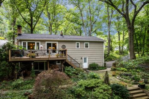 20 Edward Drive Mount Olive NJ 07836