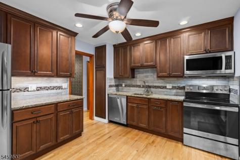 20 Edward Drive Mount Olive NJ 07836