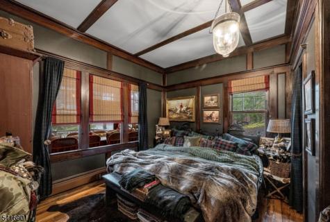 26 Short Road Bloomingdale NJ 07420