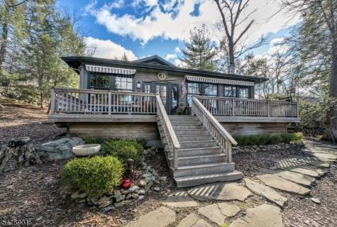 26 Short Road Bloomingdale NJ 07420