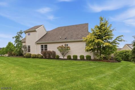 11 Burr Place Franklin NJ 08873