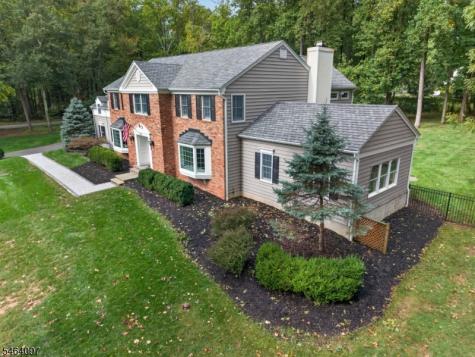 5 Campbells Brook Road Readington NJ 08889