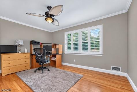 5 Campbells Brook Road Readington NJ 08889