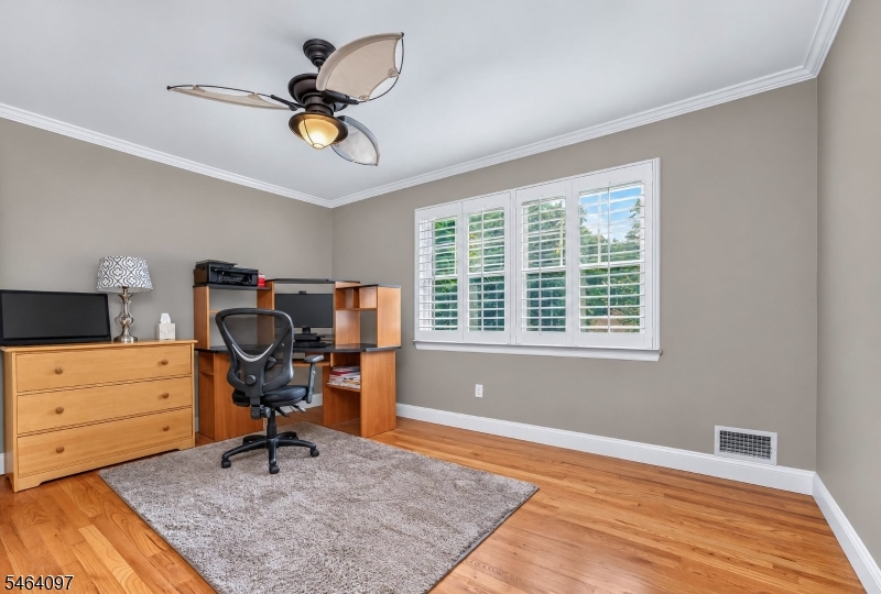 5 Campbells Brook Road Readington NJ 08889