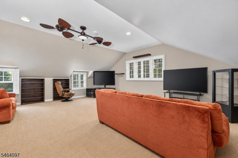 5 Campbells Brook Road Readington NJ 08889