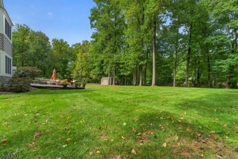 5 Campbells Brook Road Readington NJ 08889