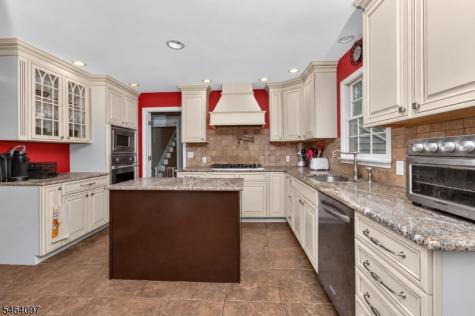 5 Campbells Brook Road Readington NJ 08889
