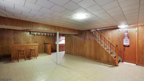 41 S 17th Street Kenilworth NJ 07033