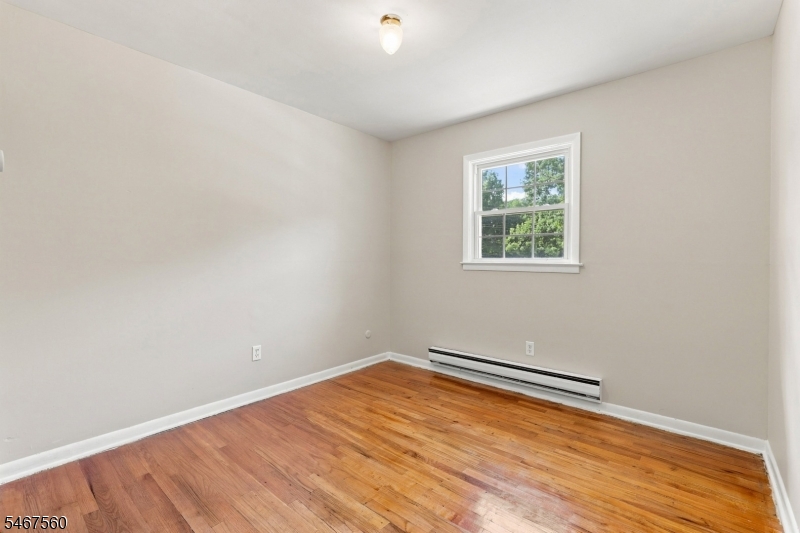 105 Leland Trail Hopatcong NJ 07843