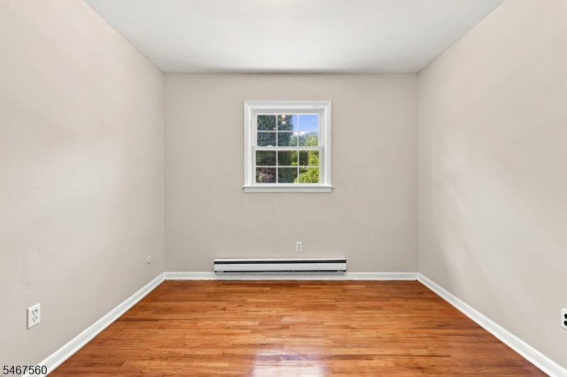 105 Leland Trail Hopatcong NJ 07843