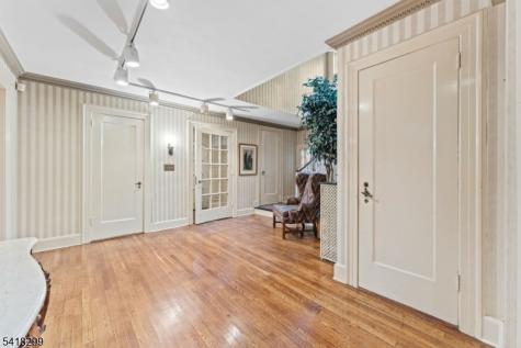 238 Elmwynd Drive City Of Orange NJ 07050