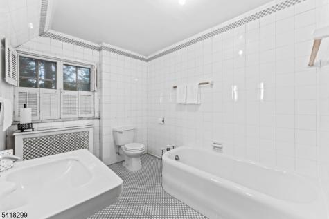 238 Elmwynd Drive City Of Orange NJ 07050