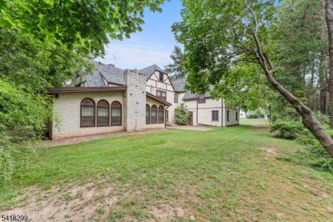 238 Elmwynd Drive City Of Orange NJ 07050