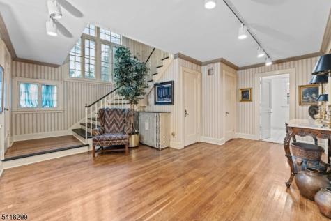 238 Elmwynd Drive City Of Orange NJ 07050