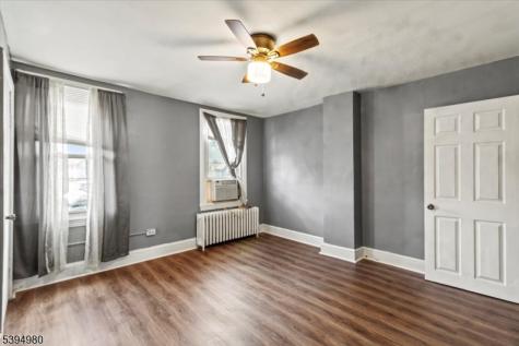 636 Elizabeth Street Beverly NJ 08010