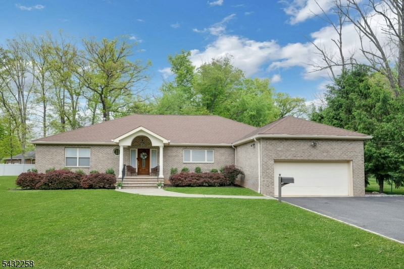 319 S Orange Avenue Livingston NJ 07039
