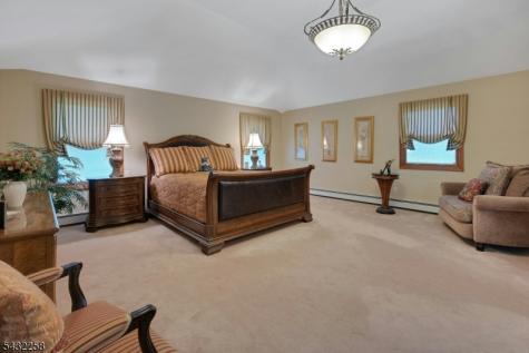 319 S Orange Avenue Livingston NJ 07039