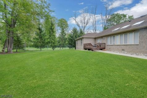 319 S Orange Avenue Livingston NJ 07039