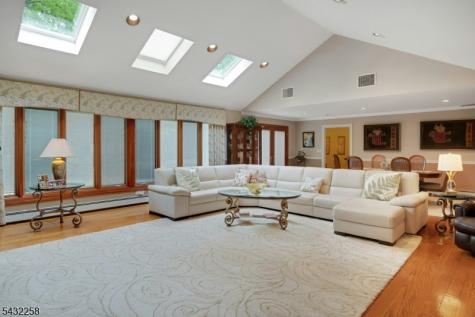 319 S Orange Avenue Livingston NJ 07039