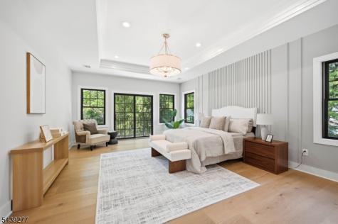 12 Locust Place Livingston NJ 07039