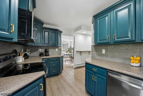 181 Orben Drive Mount Arlington NJ 07850