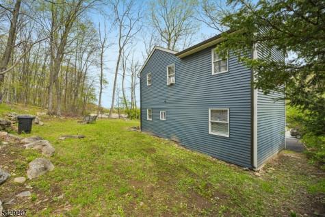 181 Orben Drive Mount Arlington NJ 07850