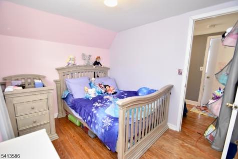 406 Morsetown Road West Milford NJ 07480