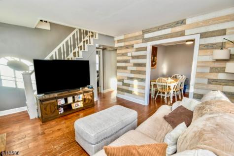406 Morsetown Road West Milford NJ 07480