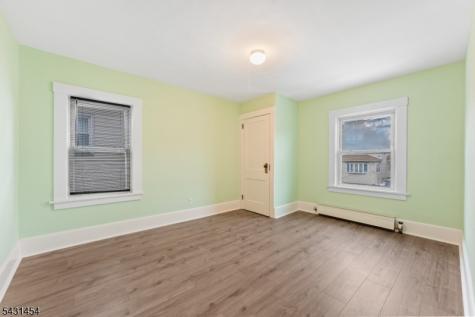 147 Clinton Avenue Clifton NJ 07011